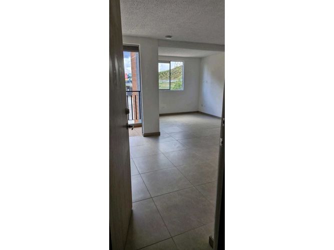 Apartamento de 2 alcobas en venta en Camargo, Rionegro, 62 m² · foto 14 de 15