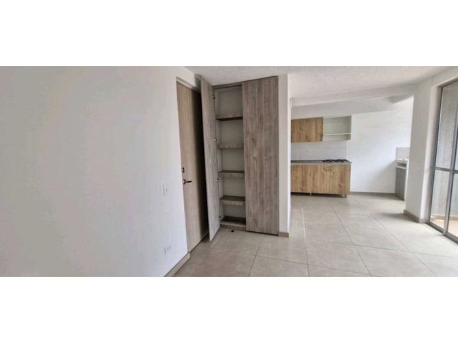 Apartamento de 2 alcobas en arriendo en Camargo, Rionegro, 62 m² · foto 3 de 15