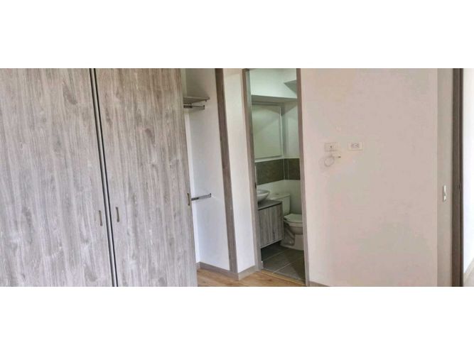 Apartamento de 2 alcobas en arriendo en Camargo, Rionegro, 62 m² · foto 4 de 15