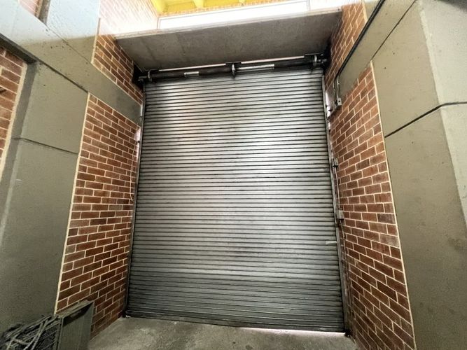 Bodega en arriendo en Camino Verde, Envigado, 1100 m² · foto 4 de 24
