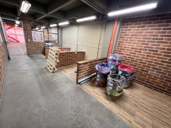 Bodega en arriendo en Camino Verde, Envigado, 1100 m² · foto 16 de 24