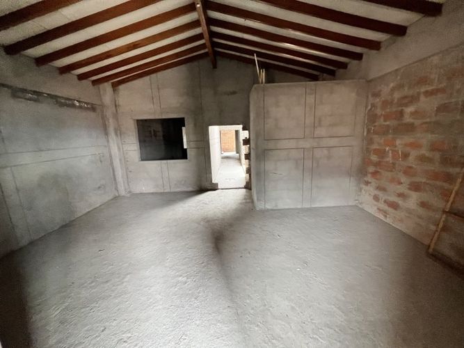 Bodega en arriendo en Camino Verde, Envigado, 1100 m² · foto 23 de 24