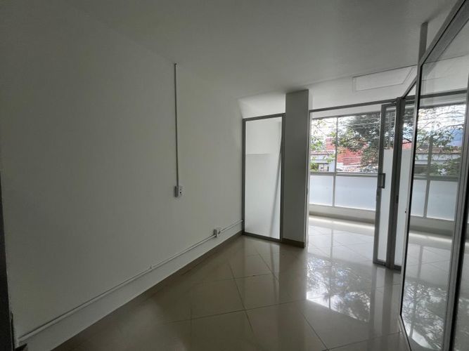 Oficina en arriendo en Laureles, Medellín, 85 m² · foto 12 de 17