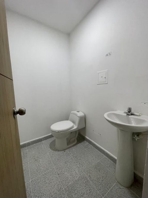Local en arriendo en El Carmen De Viboral, El Carmen de Viboral, 32 m² · foto 3 de 15