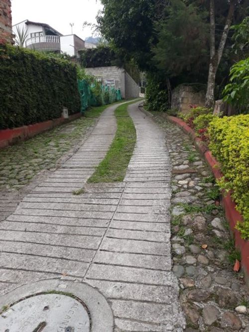 Casa de 8 alcobas en venta en La Mina, Envigado · foto 5 de 22
