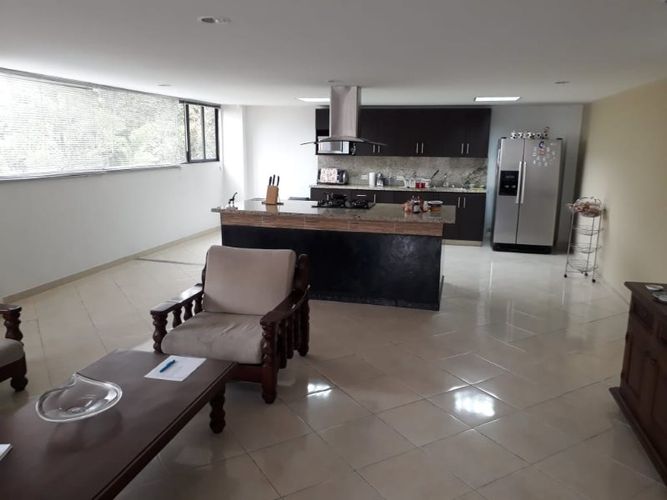 Casa de 8 alcobas en venta en La Mina, Envigado · foto 13 de 22
