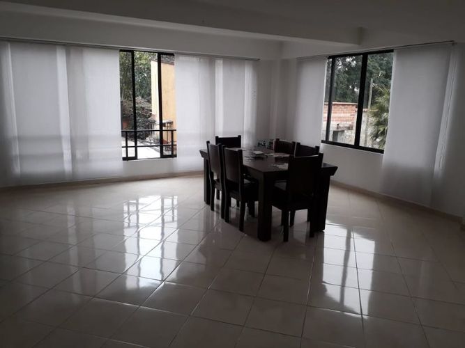 Casa de 8 alcobas en venta en La Mina, Envigado · foto 15 de 22