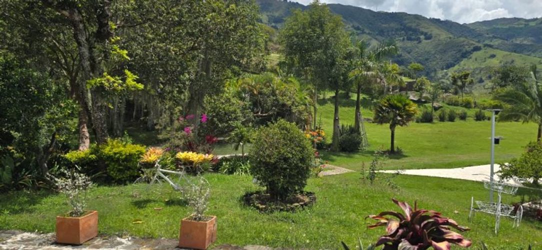 Finca en venta en Zarzal La Luz, Copacabana, 32000 m² · foto 11 de 23