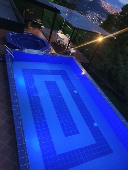 Casa de 4 alcobas en venta en Quitasol, Bello · foto 8 de 20