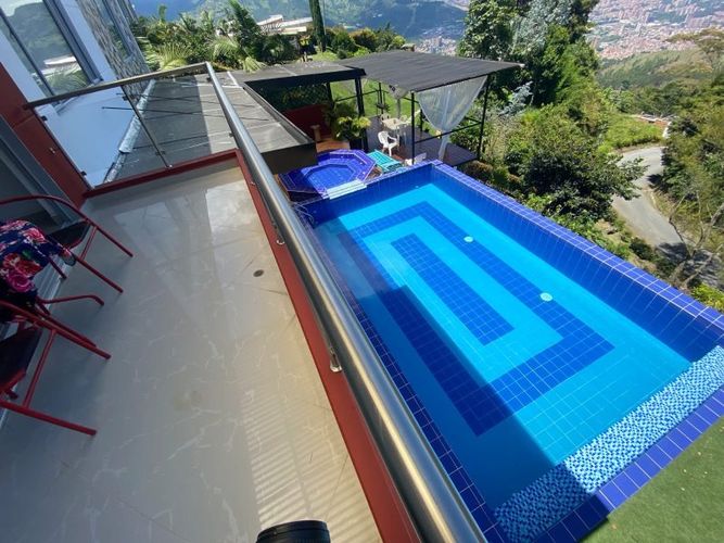 Casa de 4 alcobas en venta en Quitasol, Bello · foto 17 de 20