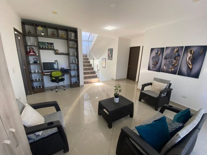 Casa de 4 alcobas en venta en Quitasol, Bello · foto 18 de 20