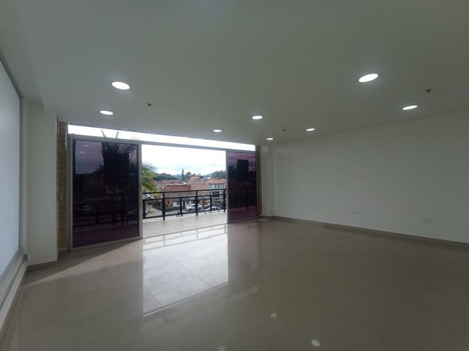Local en venta en El Porvenir, Rionegro, 45 m² · foto 3 de 13