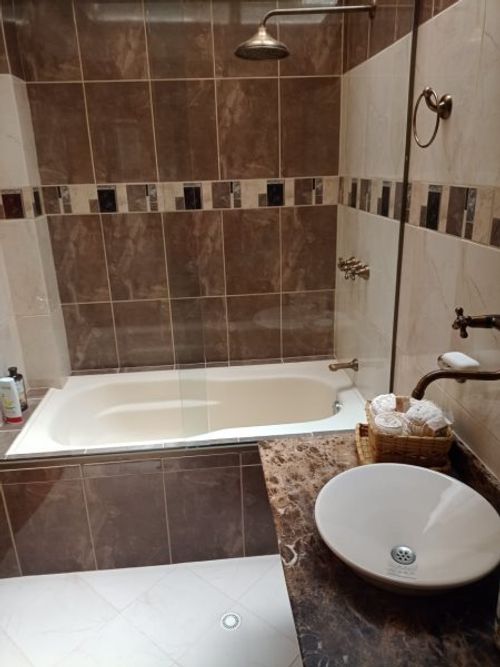 Casa de 5 alcobas en venta en Monteazul, Sabaneta, 410 m² · foto 23 de 24