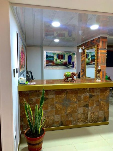 20BR Building in Laureles (1460 m²) for Sale - 4