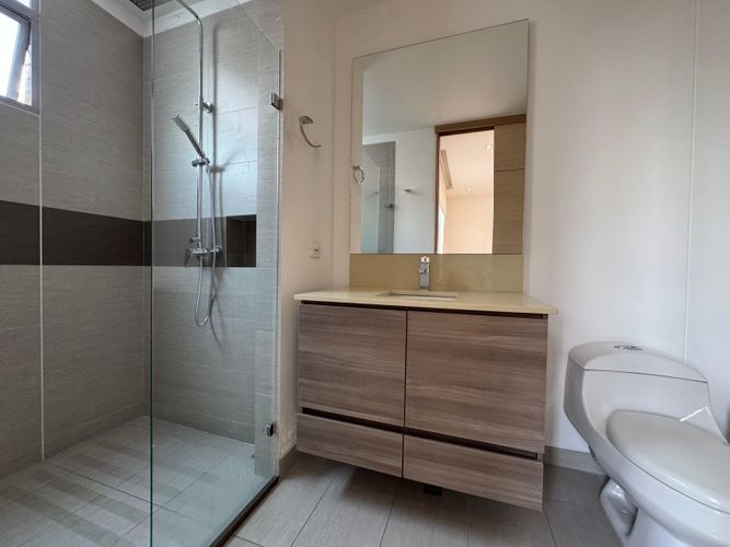 Apartamento de 3 alcobas en venta en Castropol, Medellín, 187 m² · foto 16 de 20