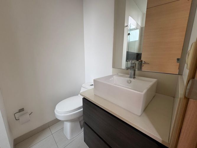 Apartamento de 3 alcobas en venta en Castropol, Medellín, 187 m² · foto 18 de 20