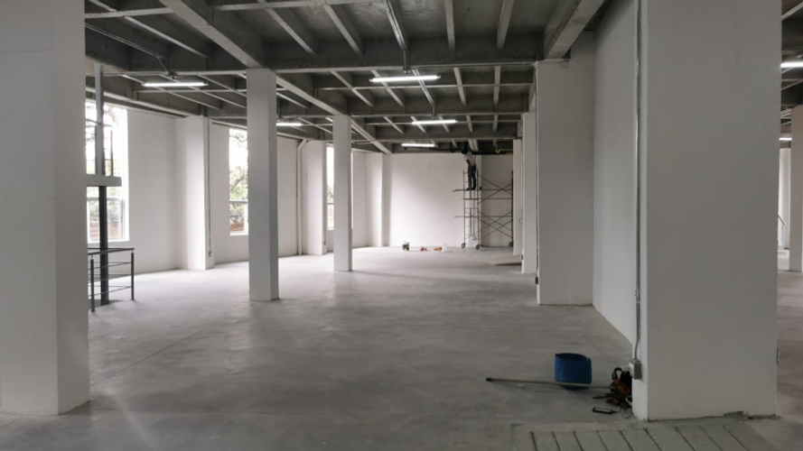 Bodega en venta en San Diego, Medellín, 2600 m² · foto 3 de 9