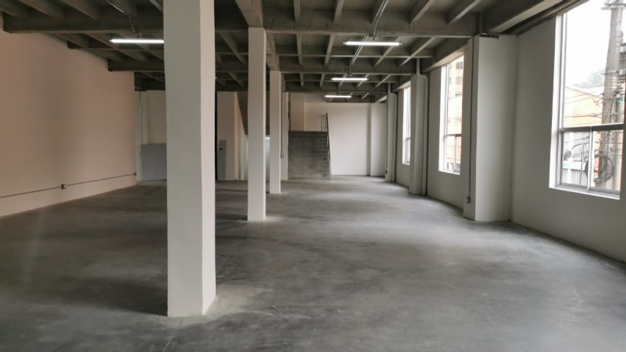 Bodega en venta en San Diego, Medellín, 2600 m² · foto 9 de 9