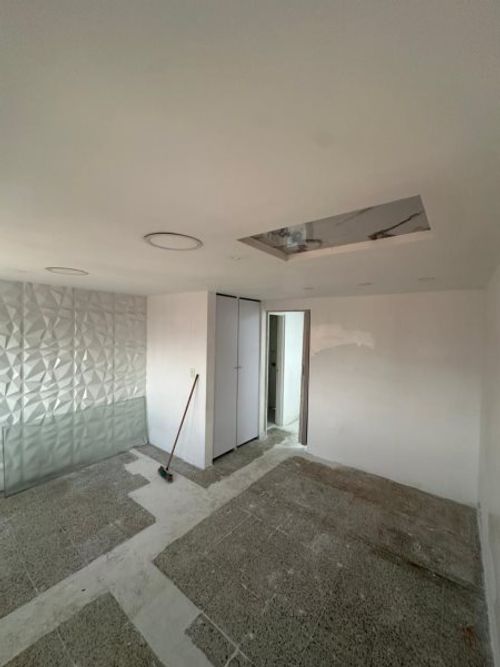 Oficina en venta en Patio Bonito, Medellín, 32 m² · foto 14 de 19
