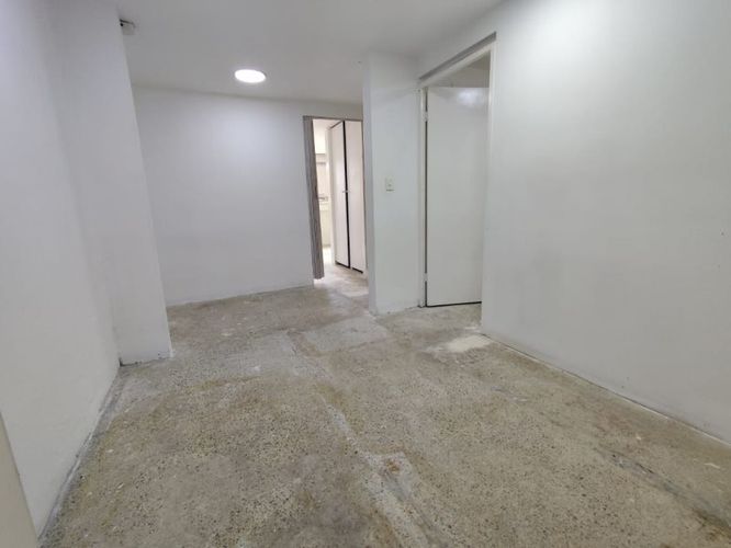Oficina en venta en Patio Bonito, Medellín, 32 m² · foto 18 de 19