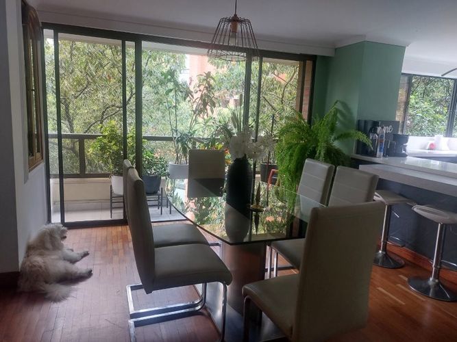 Apartamento de 3 alcobas en venta en La Aguacatala, Medellín, 175 m² · foto 2 de 20