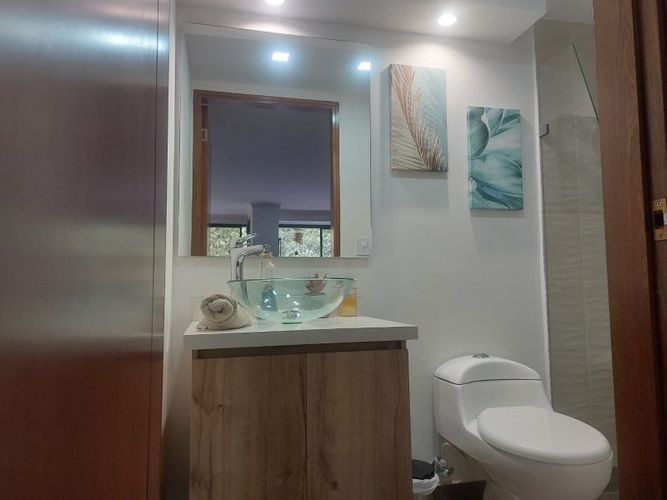 Apartamento de 3 alcobas en venta en La Aguacatala, Medellín, 175 m² · foto 9 de 20