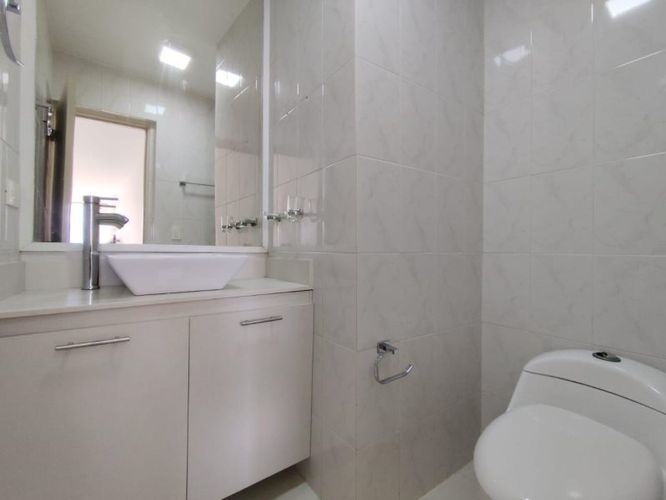 Apartamento de 4 alcobas en venta en Los Balsos, Medellín, 162 m² · foto 8 de 24