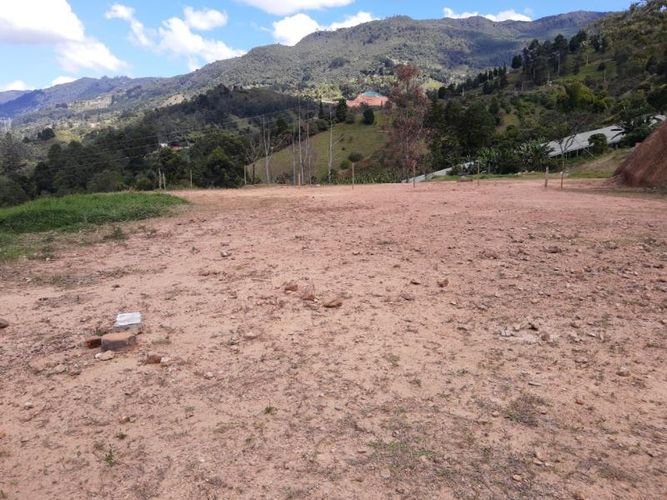Lote en venta en El Salado, Envigado, 10000 m² · foto 3 de 9