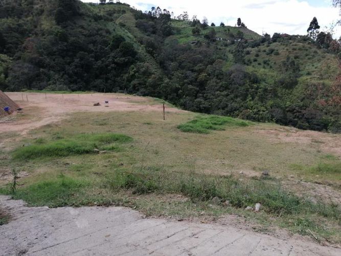 Lote en venta en El Salado, Envigado, 10000 m² · foto 7 de 9