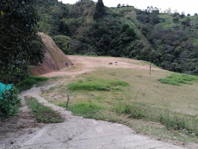 Lote en venta en El Salado, Envigado, 10000 m² · foto 8 de 9