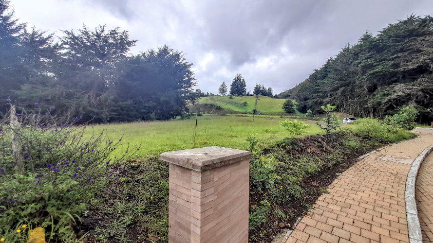 Lote en venta en El Carmen de Viboral, 3024 m² · foto 2 de 9