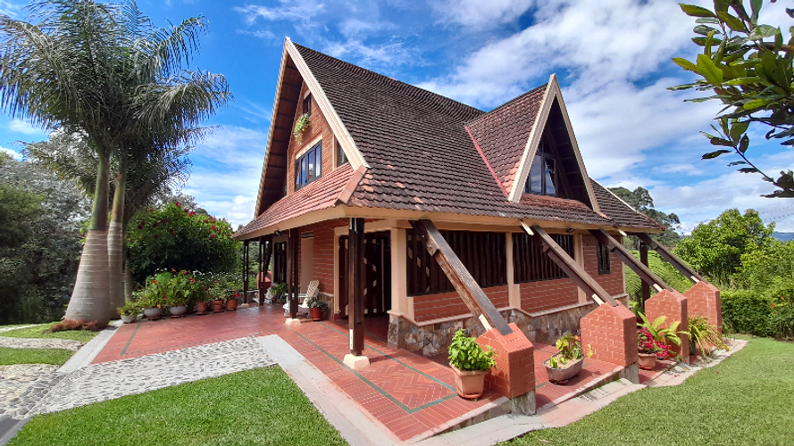 Finca en venta en Alcaravanes, Marinilla, 379 m² · foto 2 de 22