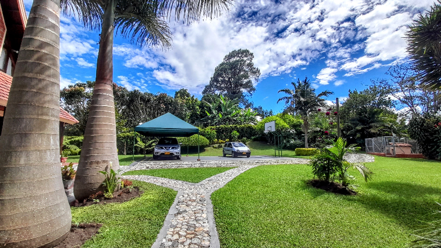 Finca en venta en Alcaravanes, Marinilla, 379 m² · foto 6 de 22