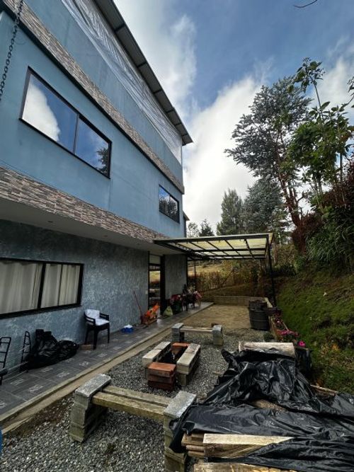 Finca en venta en Santa Elena, Medellín, 530 m² · foto 4 de 24