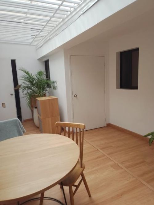 Casa de 18 alcobas en venta en Laureles, Medellín, 500 m² · foto 9 de 20