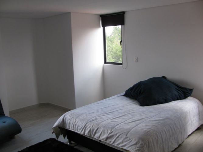 Apartamento de 2 alcobas en venta en Centro, Rionegro, 78 m² · foto 3 de 16