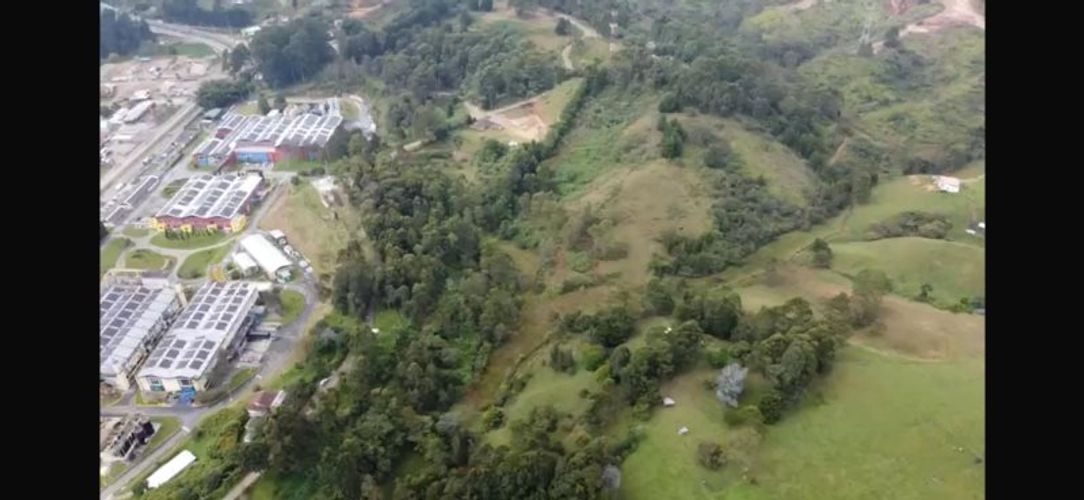 Lote en venta en El Porvenir, Rionegro, 100000 m² · foto 2 de 5