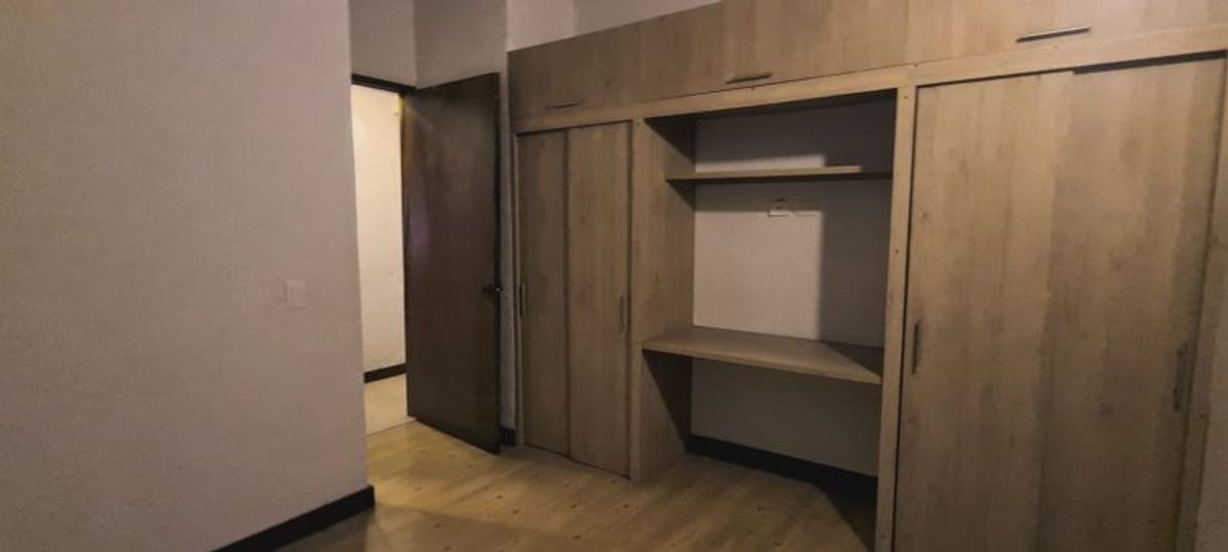 Casa de 3 alcobas en venta en Loma Del Escobero, Envigado, 500 m² · foto 15 de 24