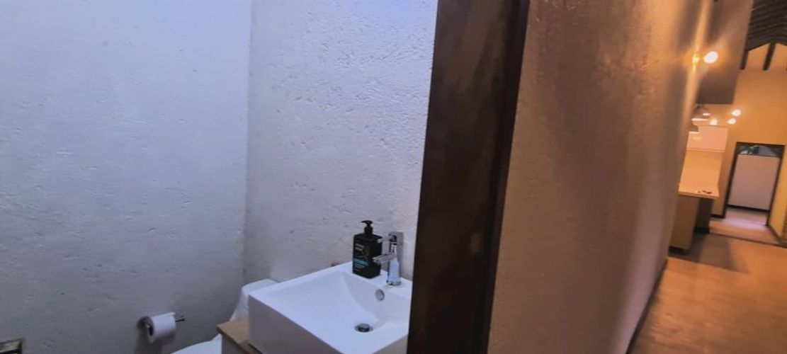 Casa de 3 alcobas en venta en Loma Del Escobero, Envigado, 500 m² · foto 18 de 24
