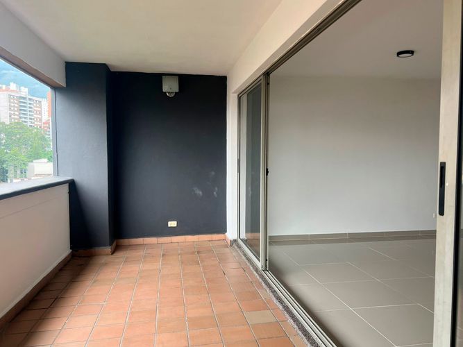 Apartamento de 3 alcobas en arriendo en Loma Benedictinos, Medellín, 148 m² · foto 16 de 16