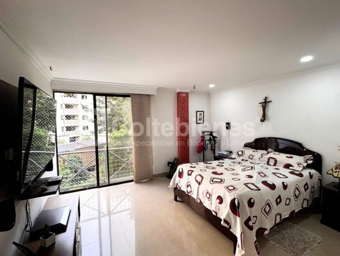 Apartamento de 3 alcobas en venta en La Florida, Medellín, 145 m² · foto 15 de 23