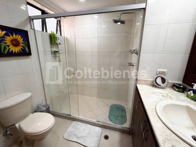 Apartamento de 3 alcobas en venta en La Florida, Medellín, 145 m² · foto 16 de 23