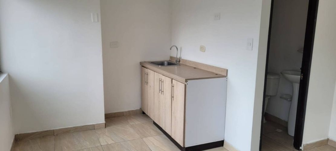 Local en arriendo en Avenida Santander, Manizales, 44 m² · foto 3 de 6