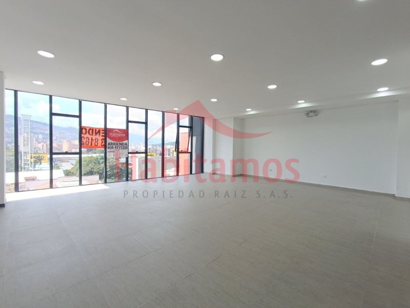 Warehouse for sale in Laureles, Medellín
