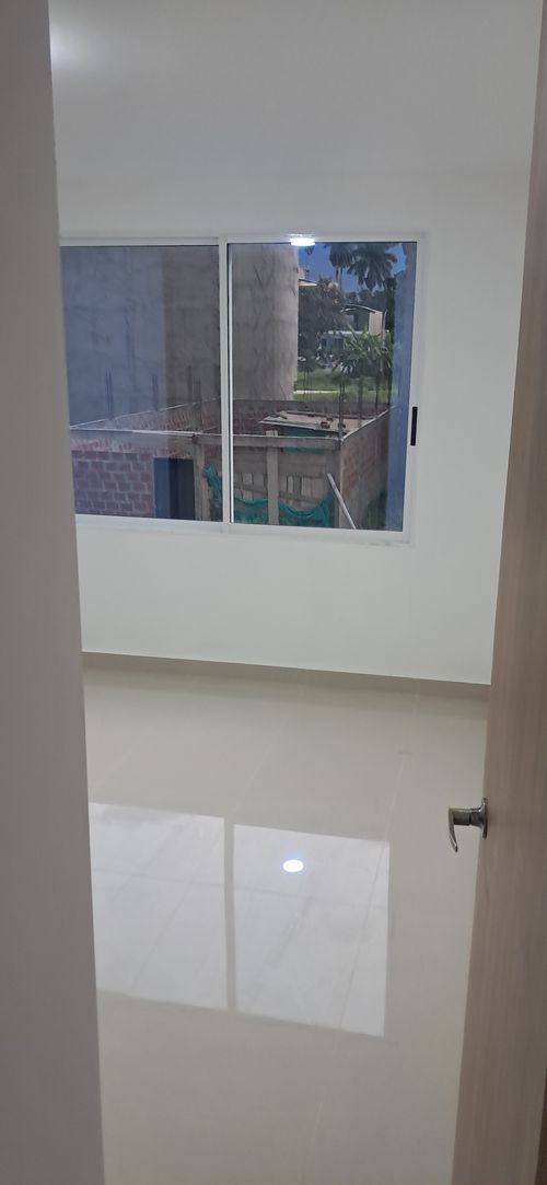 Casa de 5 alcobas en venta en Ciudad 2000, Cali, 240 m² · foto 5 de 13