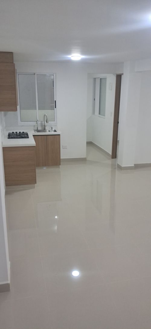 Casa de 5 alcobas en venta en Ciudad 2000, Cali, 240 m² · foto 6 de 13