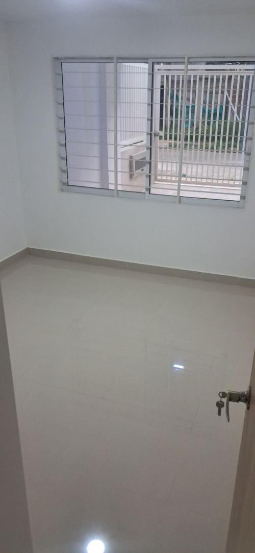 Casa de 5 alcobas en venta en Ciudad 2000, Cali, 240 m² · foto 13 de 13