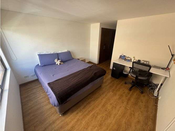 Apartaestudio en venta en Los Rosales, Bogotá, 44 m² · foto 4 de 11