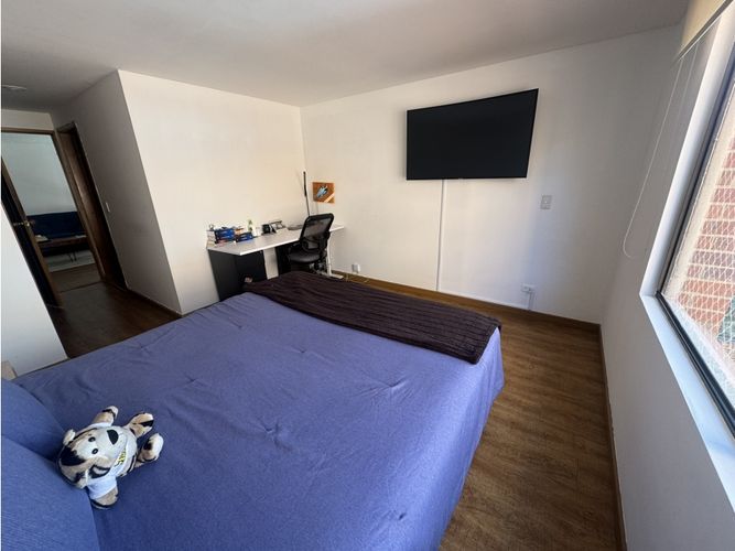 Apartaestudio en venta en Los Rosales, Bogotá, 44 m² · foto 5 de 11