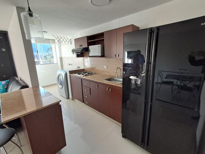 Apartamento de 2 alcobas en arriendo en Loma Del Esmeraldal, Envigado, 76 m² · foto 4 de 20